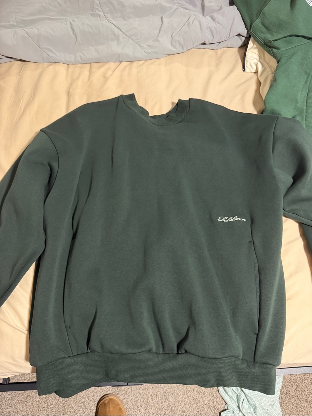 lululemon athletica Men's Dark Green Crewneck Sweatshirt